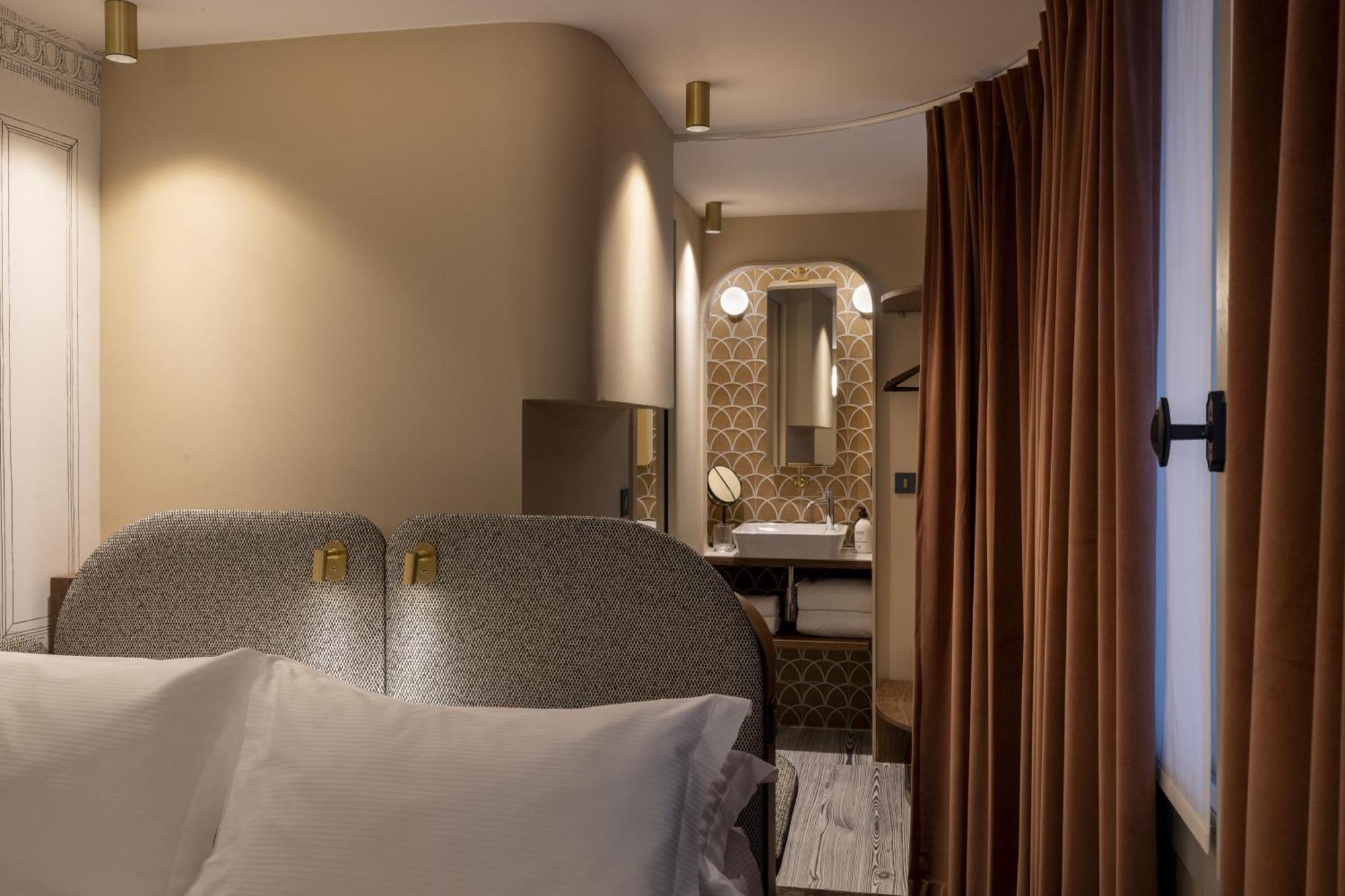 Hotel L De Lutece - Notre-Dame Parigi Esterno foto