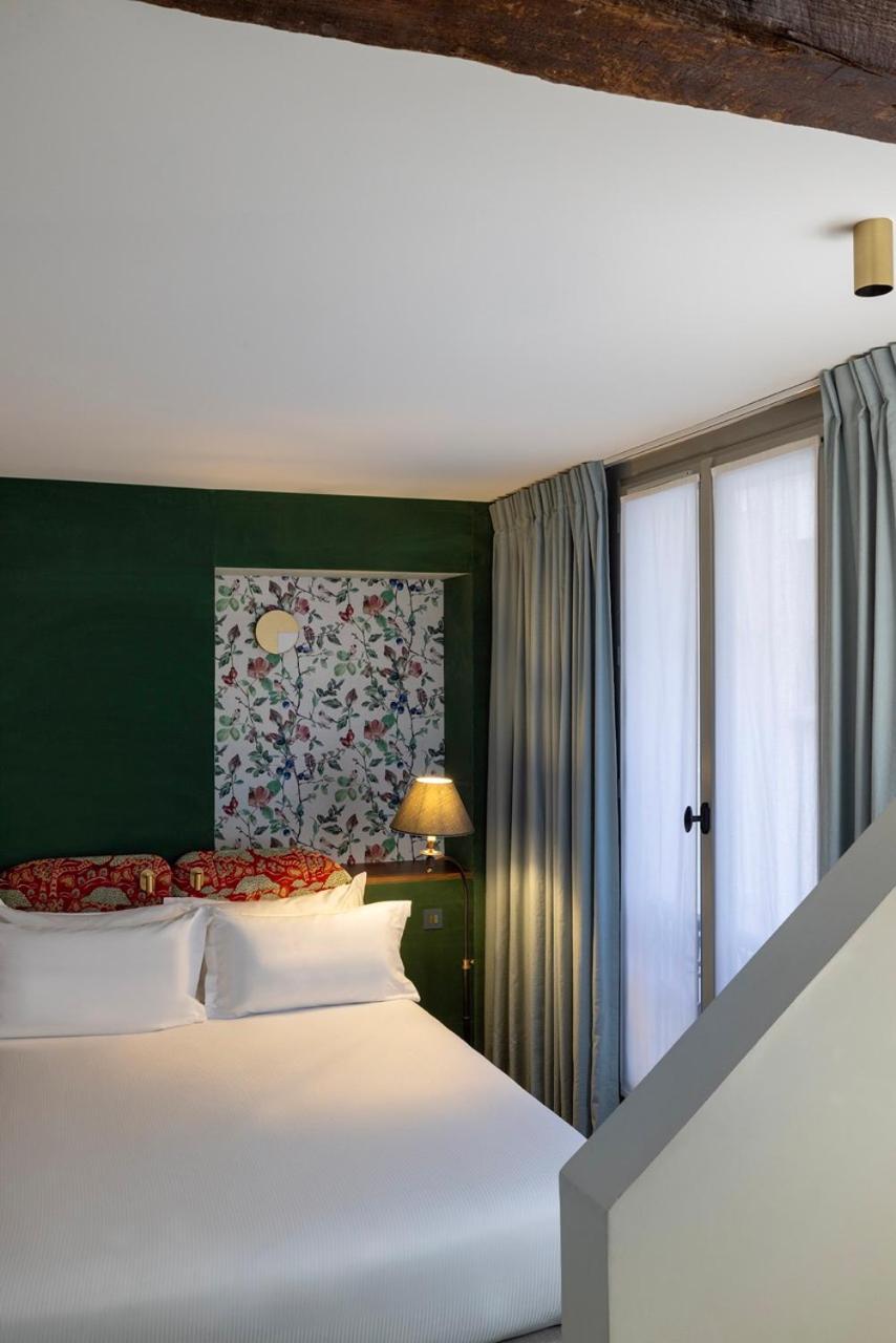 Hotel L De Lutece - Notre-Dame Parigi Esterno foto
